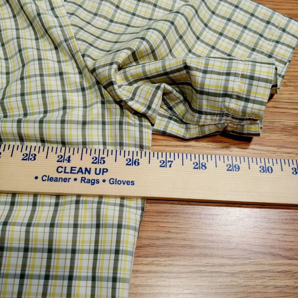 Eddie Bauer Vented Shirt Mens Sz XL Poly/Nylon Plaid Short Sleeve Button‎ Down - Picture 8 of 11